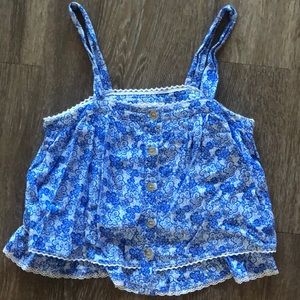 Altar’d state cute cropped tank!